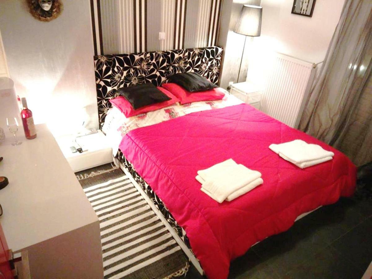 Greek Hospitality 2 Apartment Атина Екстериор снимка
